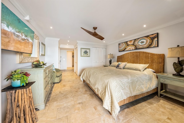 bedroom featuring a closet, ornamental molding, and ceiling fan