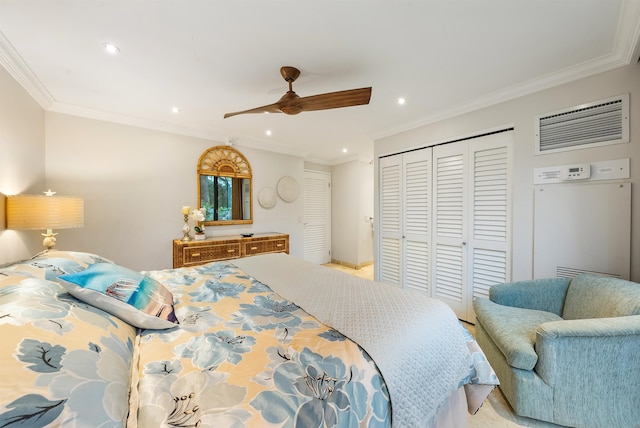 bedroom featuring ornamental molding, light carpet, a closet, and ceiling fan