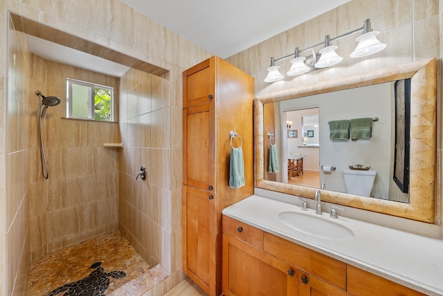 2274 S Kihei Rd, Kihei, HI 96753 - bathroom with a tile shower and vanity