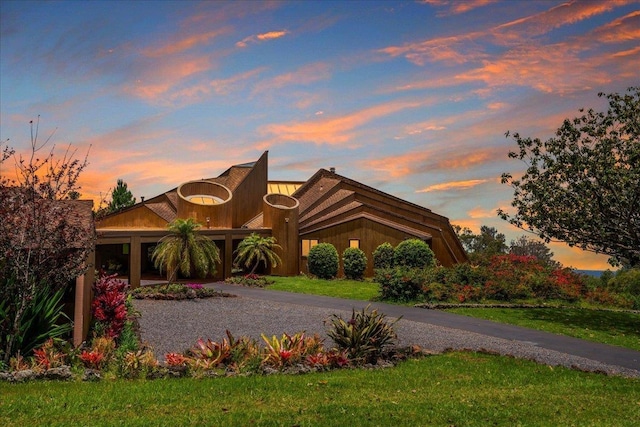 2450 Piiholo Rd, Makawao, HI 96768 - view of front of home with gravel driveway