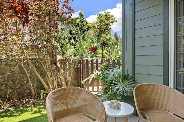 206 Kuli Puu St, Kihei, HI 96753 - view of balcony