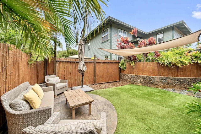 206 Kuli Puu St, Kihei, HI 96753 - view of yard featuring an outdoor hangout area and a patio