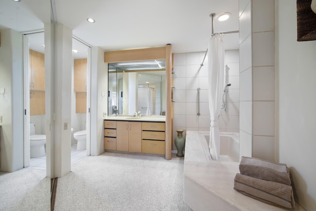 bathroom with shower / bathtub combination with curtain, vanity, toilet, and recessed lighting