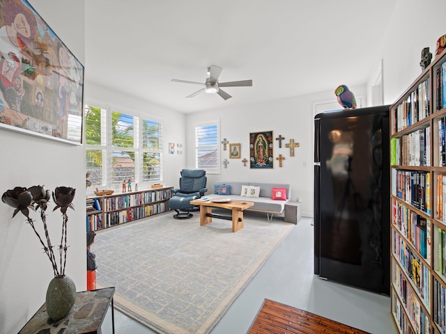 137 Hoohale St, Kihei, HI 96753 - living area featuring ceiling fan
