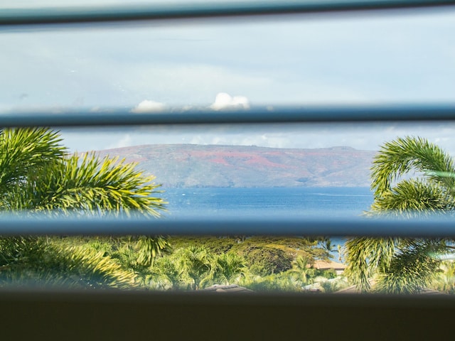 137 Hoohale St, Kihei, HI 96753 - view of water feature featuring a mountain view
