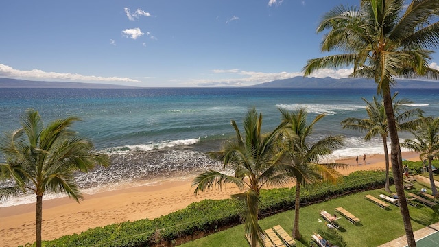 water view with a view of the beach