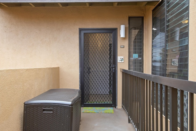 3300 Wailea Alanui Dr Unit 52D, Kihei, HI 96753 - entrance to property featuring stucco siding