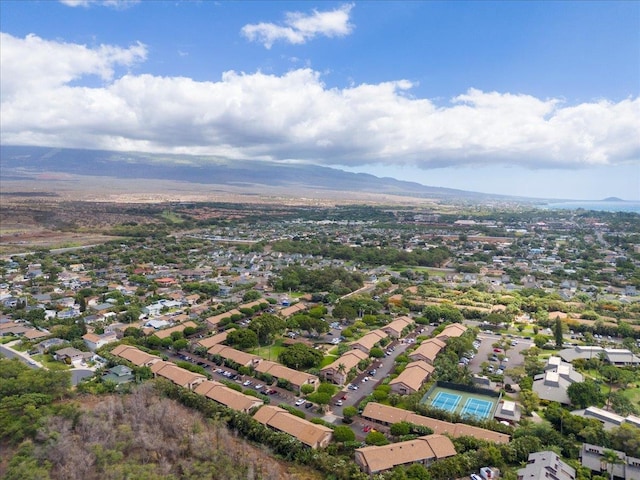 bird's eye view with a mountain view