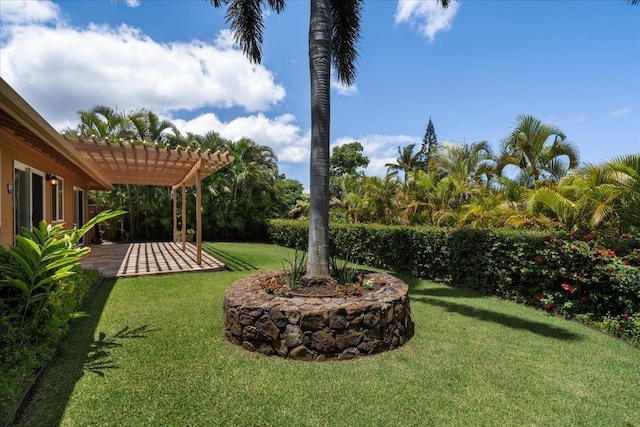 23 Poinciana Rd, Lahaina, HI 96761 - view of green lawn with a pergola and a patio