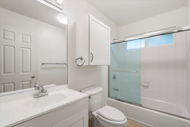 23 Poinciana Rd, Lahaina, HI 96761 - bathroom with toilet, vanity, and shower / bath combination with glass door