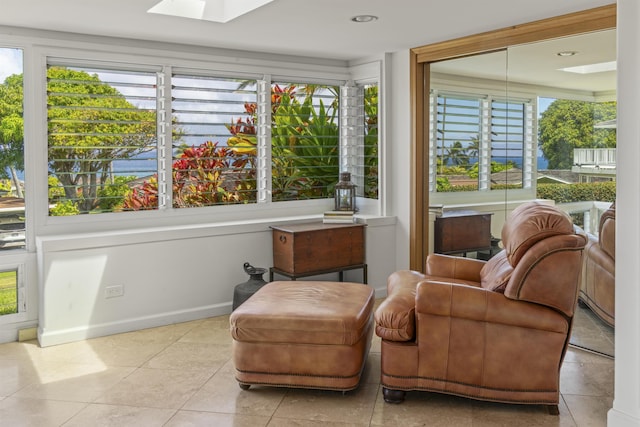 20 Hui Rd I 41, Lahaina, HI 96761 - sunroom with tile patterned flooring and a skylight