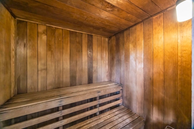 3788 Lower Honoapiilani Rd Unit A211, Lahaina, HI 96761 - relaxing sauna / steam room with wood ceiling and wood walls