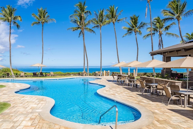 3300 Wailea Alanui Dr Unit 32A, Kihei, HI 96753 - community pool with a patio area and a water view