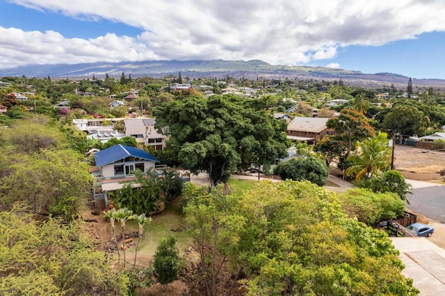 bird's eye view with a mountain view