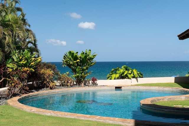 3002 S Kihei Rd, Kihei, HI 96753 - view of swimming pool featuring a water view