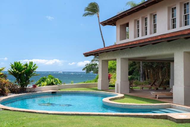 3002 S Kihei Rd, Kihei, HI 96753 - swimming pool with a patio area and a water view