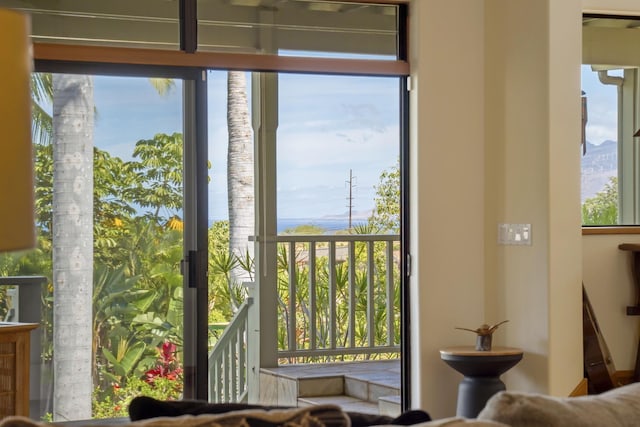 563 Mikioi Pl, Kihei, HI 96753 - interior space featuring plenty of natural light