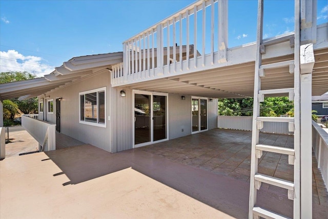 402 Auhana Rd, Kihei, HI 96753 - patio / terrace with a patio area