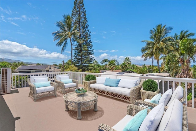 402 Auhana Rd, Kihei, HI 96753 - view of patio with outdoor lounge area
