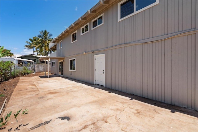 402 Auhana Rd, Kihei, HI 96753 - back of property featuring a patio