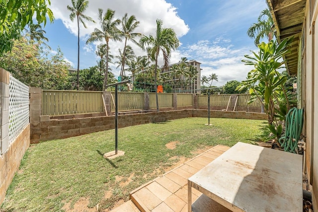 119 Kupalaiki Loop, Kihei, HI 96753 - view of yard with a patio