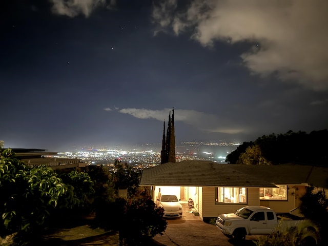 219 Ekoa Pl, Wailuku, HI 96763 - view of front of property