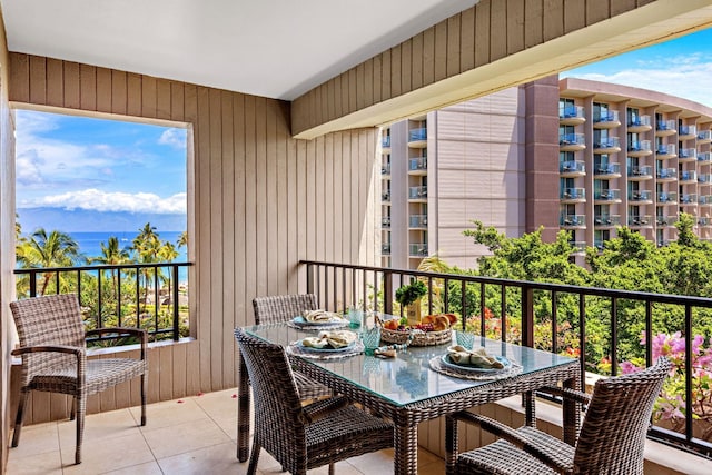 50 Nohea Kai Dr Unit 2-702, Lahaina, HI 96761 - balcony featuring outdoor dining area