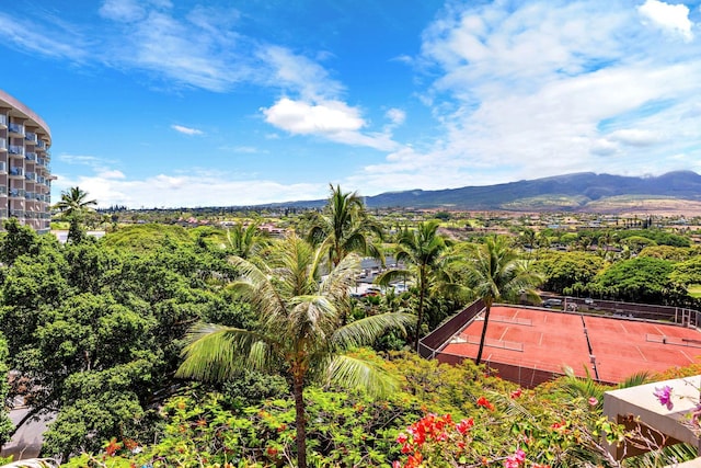 50 Nohea Kai Dr Unit 2-702, Lahaina, HI 96761 - view of tennis court featuring a mountain view
