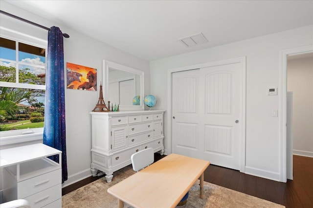 357 Umeke St Unit 144, Kihei, HI 96753 - office featuring visible vents, baseboards, and dark wood-type flooring