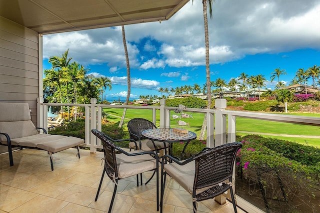 155 Wailea Ike Pl Unit 67, Kihei, HI 96753 - view of sunroom / solarium
