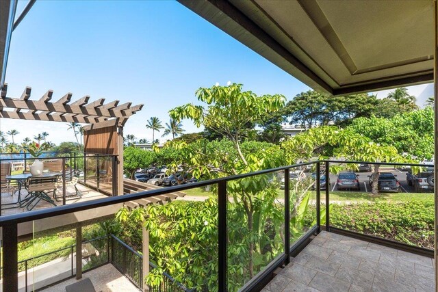 3600 Wailea Alanui Dr Unit 708, Kihei, HI 96753 - balcony featuring a pergola
