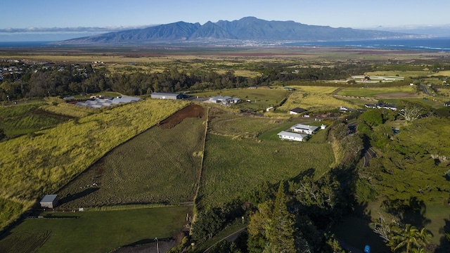 Listing photo 3 for 2390 Baldwin Ave Unit A, Makawao HI 96768