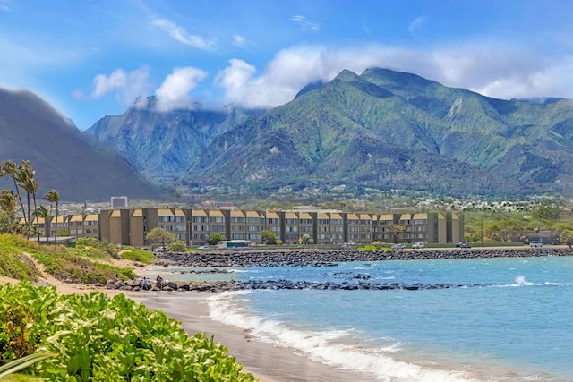 111 Kahului Beach Rd Unit D402, Kahului, HI 96732 - view of mountain backdrop with expansive coastline