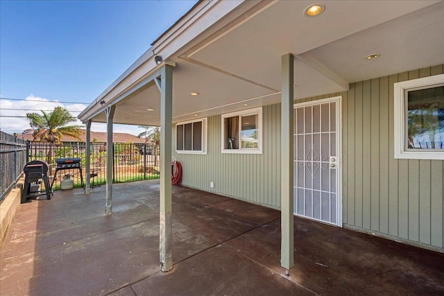 980 Kuhio Pl, Wailuku, HI 96793 - view of patio / terrace