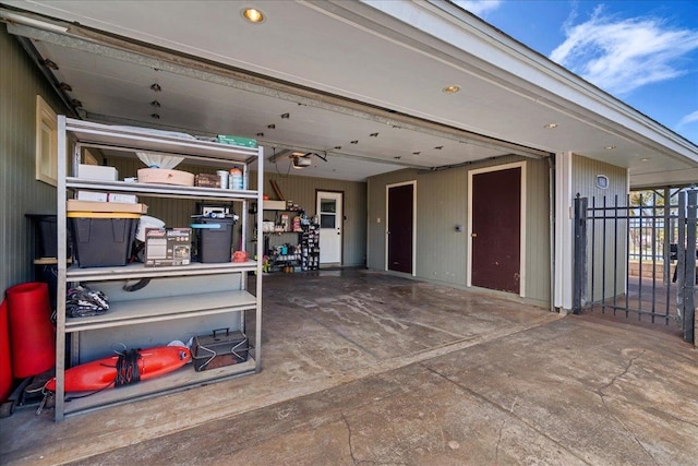 980 Kuhio Pl, Wailuku, HI 96793 - garage featuring a garage door opener
