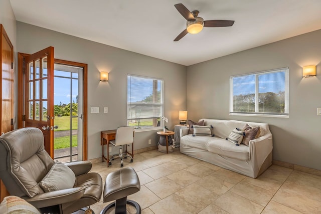 50 Uakoko Pl, Haiku, HI 96708 - living area with a ceiling fan and baseboards