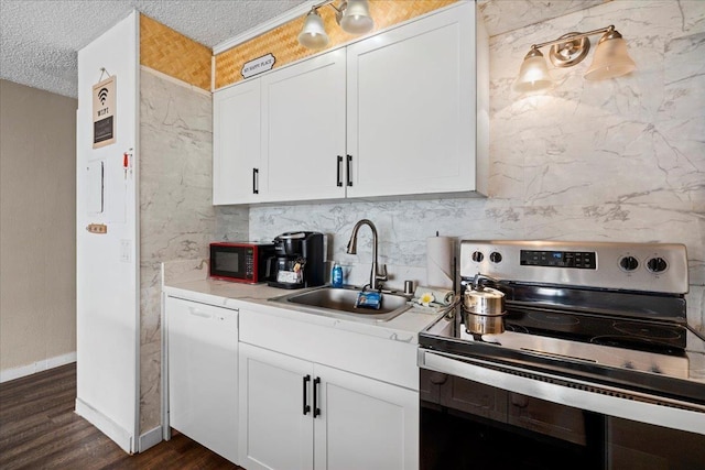 1993 S Kihei Rd Unit 308, Kihei, HI 96753 - kitchen with stainless steel electric range, white dishwasher, a sink, decorative backsplash, and dark wood-style floors