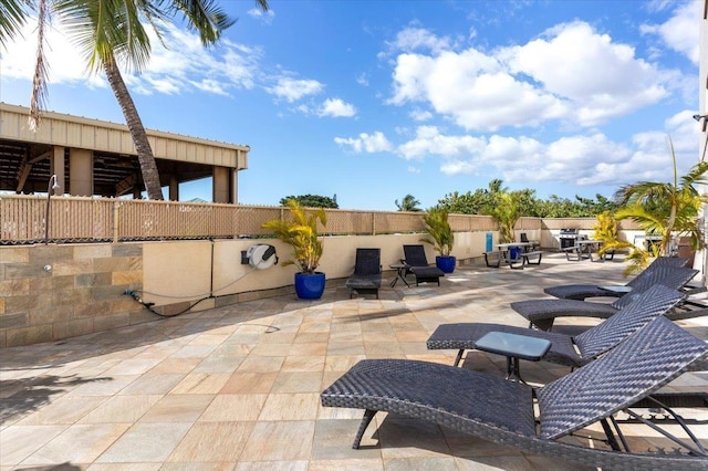 1993 S Kihei Rd Unit 308, Kihei, HI 96753 - view of patio / terrace with fence