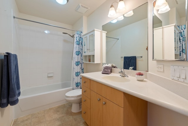 full bathroom featuring vanity, toilet, and shower / tub combo with curtain