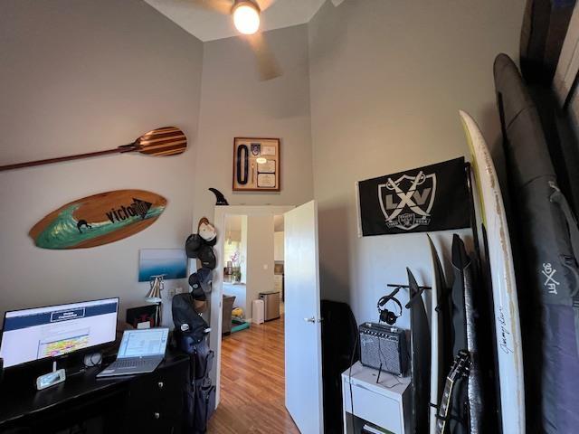 15 Kulanihakoi St Unit 9E, Kihei, HI 96753 - office area with wood finished floors and ceiling fan