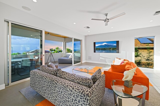 92 Kahana Ridge Dr, Lahaina, HI 96761 - living room featuring ceiling fan, recessed lighting, and baseboards