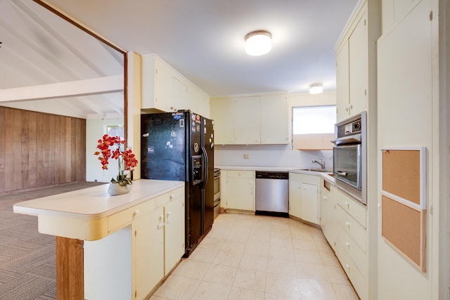 293 Manini Pl, Kihei, HI 96753 - kitchen featuring appliances with stainless steel finishes, light countertops, a peninsula, and a sink