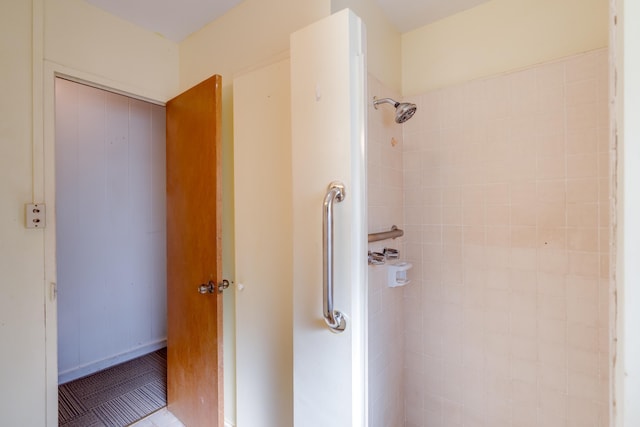 293 Manini Pl, Kihei, HI 96753 - full bath with a tile shower
