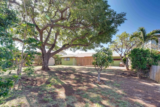 293 Manini Pl, Kihei, HI 96753 - view of yard featuring fence