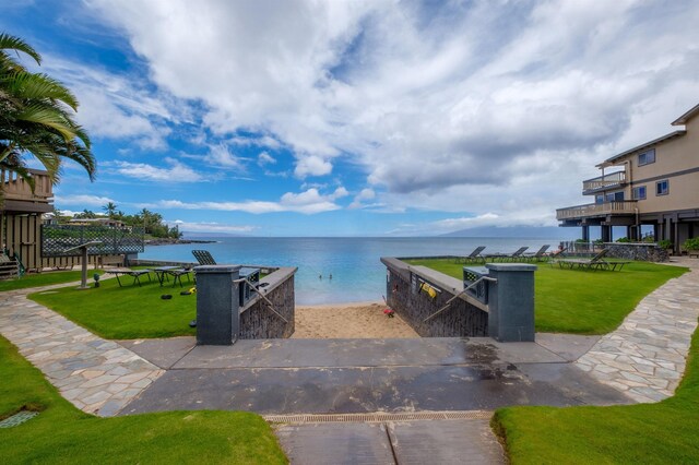 view of water feature