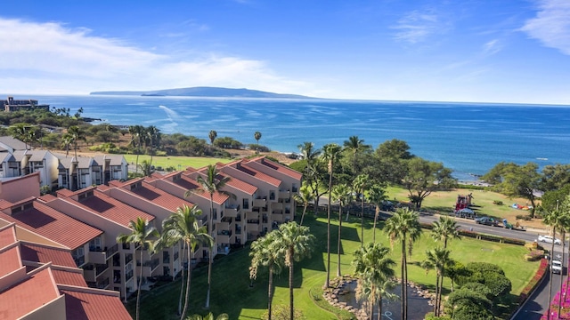 bird's eye view with a water view