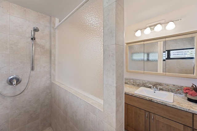 100 Ridge Rd Unit 723, Lahaina, HI 96761 - full bath with tiled shower and vanity