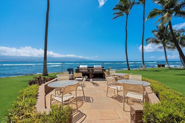70 Hauoli St Unit 217, Wailuku, HI 96793 - view of patio featuring a water view