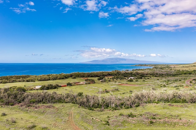 Listing photo 3 for 80 Kehalea Pl Unit B, Lahaina HI 96761