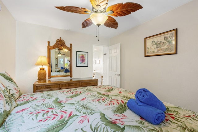 bedroom with a ceiling fan